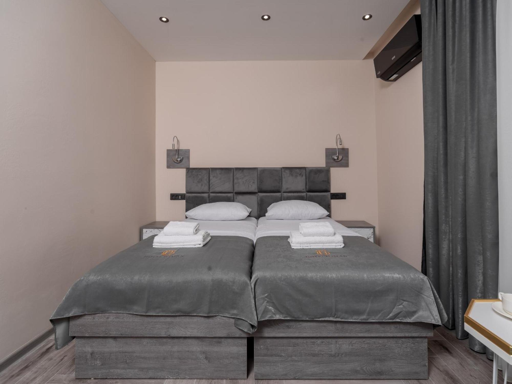 Hotel Diman Dobra Voda Buitenkant foto